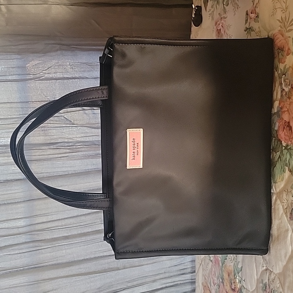 Kate spade black cross body missing cross body strap